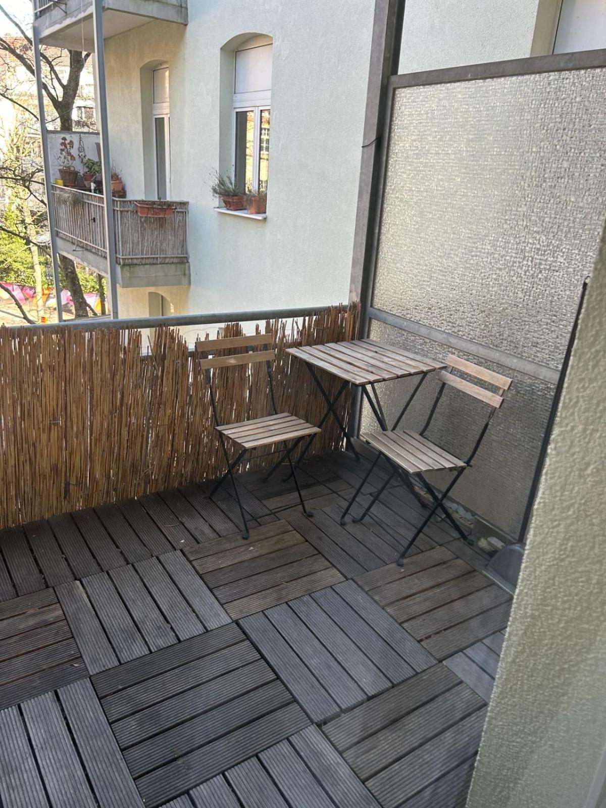 Готель Dreams Duesseldorf Екстер'єр фото